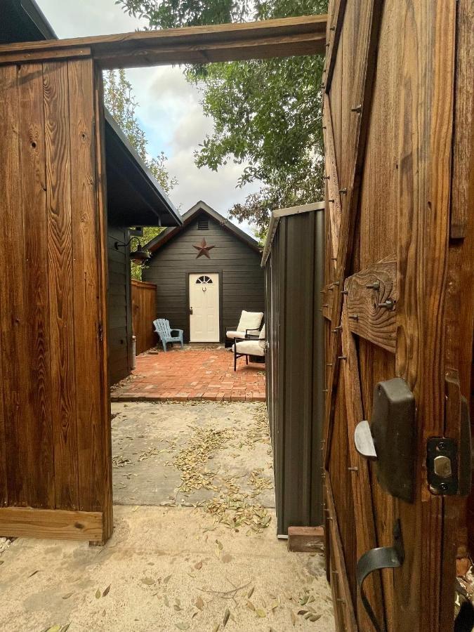 Morse Cottage Хьюстон Экстерьер фото